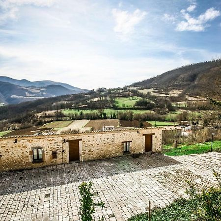 Ferienwohnung Le Aie Di Postignano Sellano Exterior foto